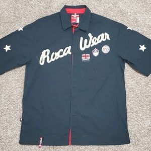 Men's Rocawear Short Sleeve Button Front Shirt Size L Blue